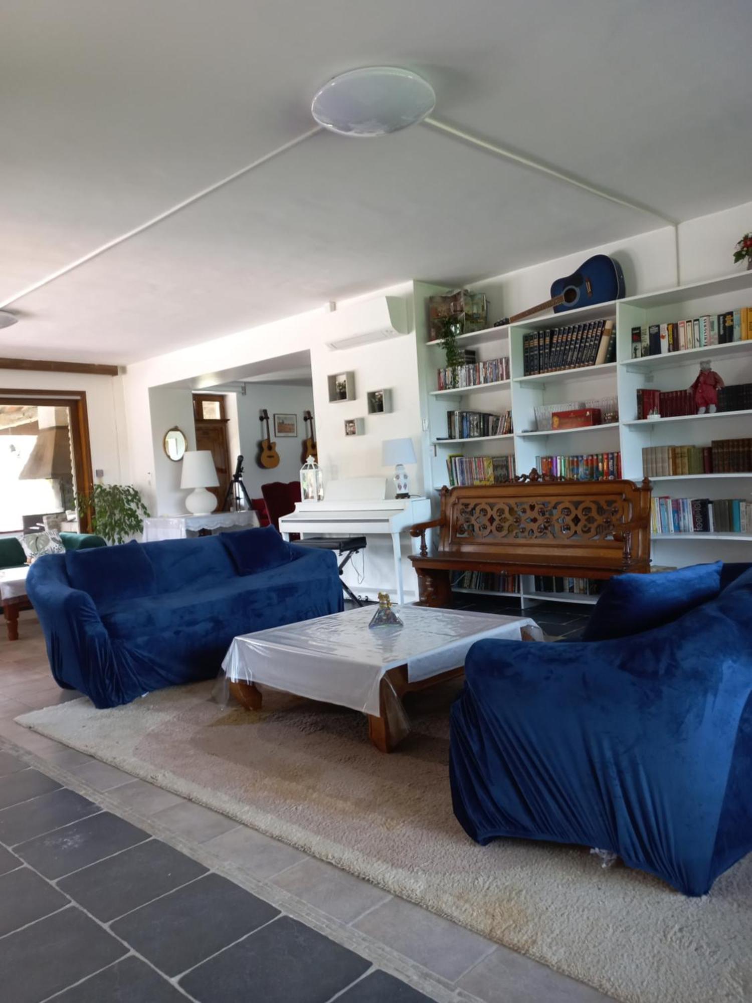 Domaine De Fontsauzine - Gites Et Chambre D'Hotes Genouille  Exteriér fotografie